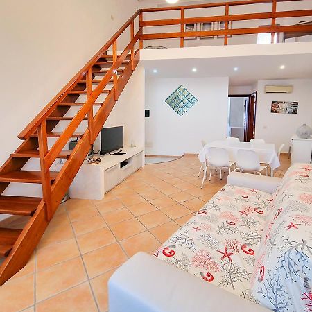 Murphy Holiday Home - Residenza Baro La Maddalena  Bagian luar foto
