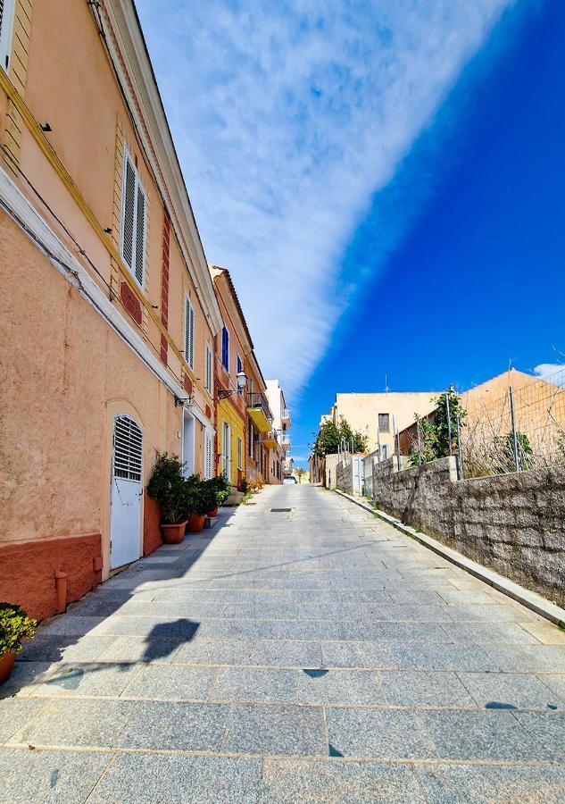 Murphy Holiday Home - Residenza Baro La Maddalena  Bagian luar foto