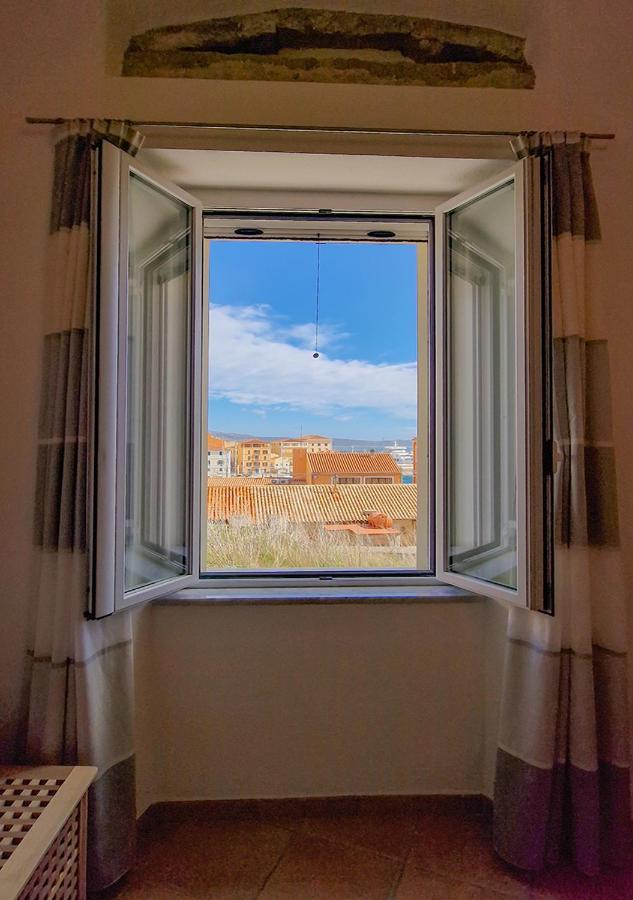 Murphy Holiday Home - Residenza Baro La Maddalena  Bagian luar foto
