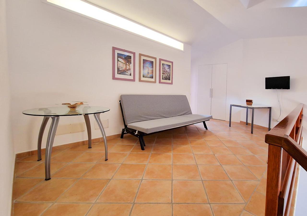 Murphy Holiday Home - Residenza Baro La Maddalena  Bagian luar foto