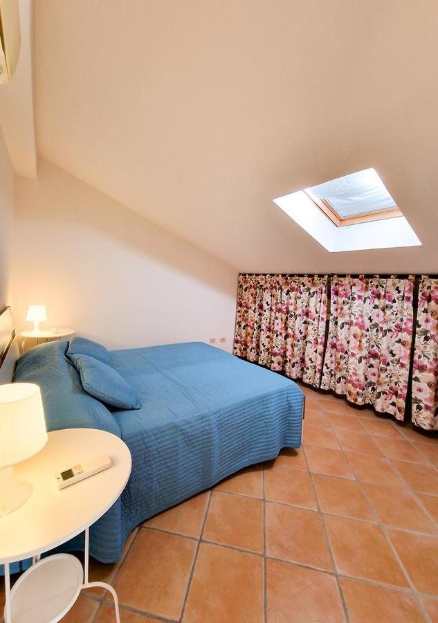 Murphy Holiday Home - Residenza Baro La Maddalena  Bagian luar foto
